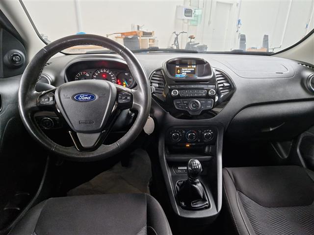 FORD Ka 02282273_VO38013041