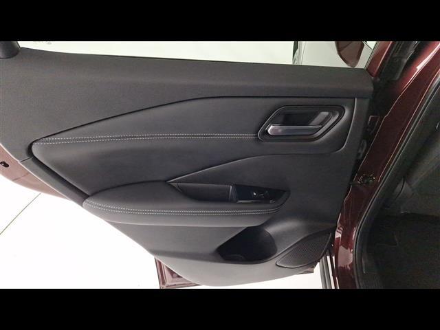 NISSAN Qashqai 00947227_VO38023732