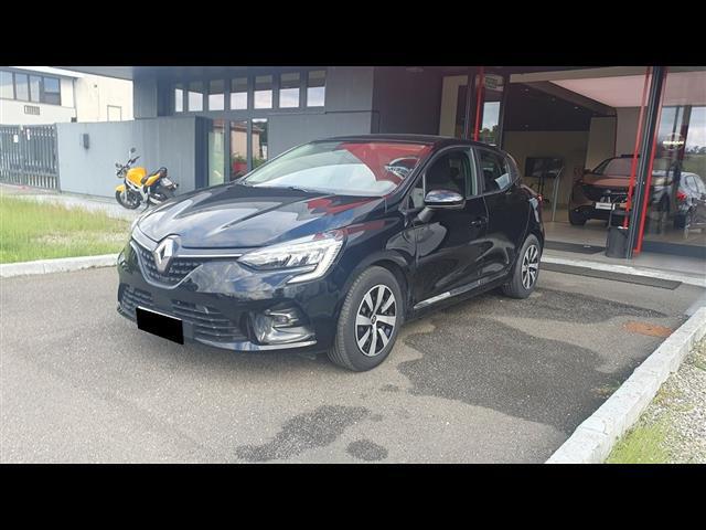 RENAULT Clio 02036503_VO38013041