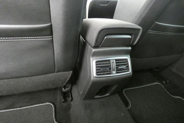 Inside Mégane Sport Tourer Diesel  Gris Titanium