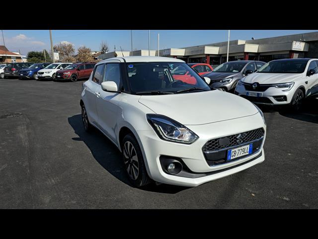 SUZUKI Swift VI 2017 00025733_VO38013404