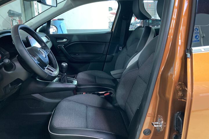 Inside Captur  Naranja Atakama con 