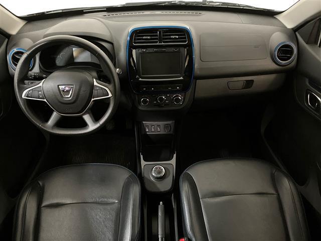 DACIA Spring 00985567_VO38023207