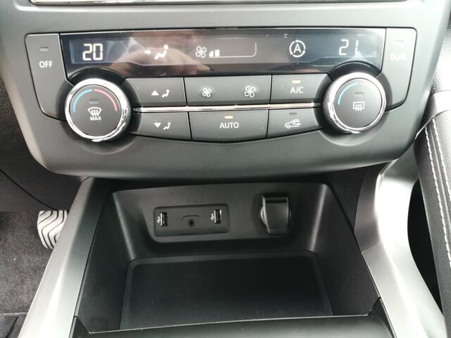 Inside Kadjar  Gris Platino