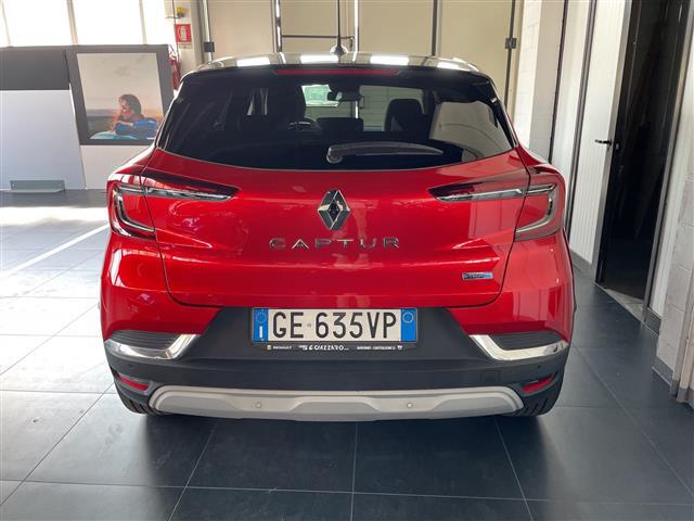 RENAULT Captur 00419485_VO38023217