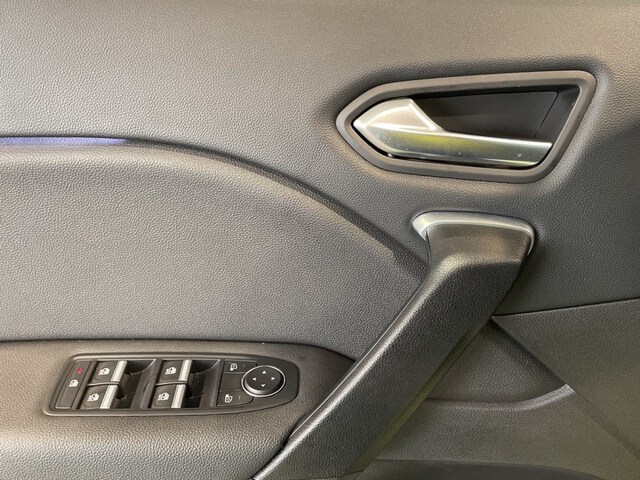 Inside Captur  Blanco Nacarado con 