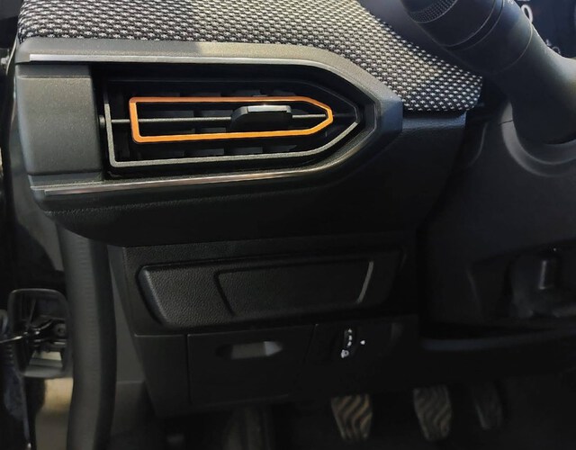 Inside Sandero  Negro Nacarado