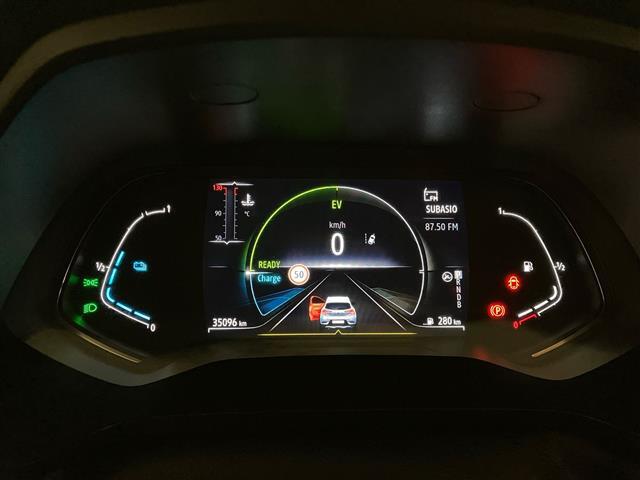 RENAULT Captur 00984932_VO38023207