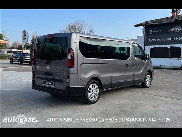 RENAULT Trafic Passenger 29 2019 01094366_VO38013498