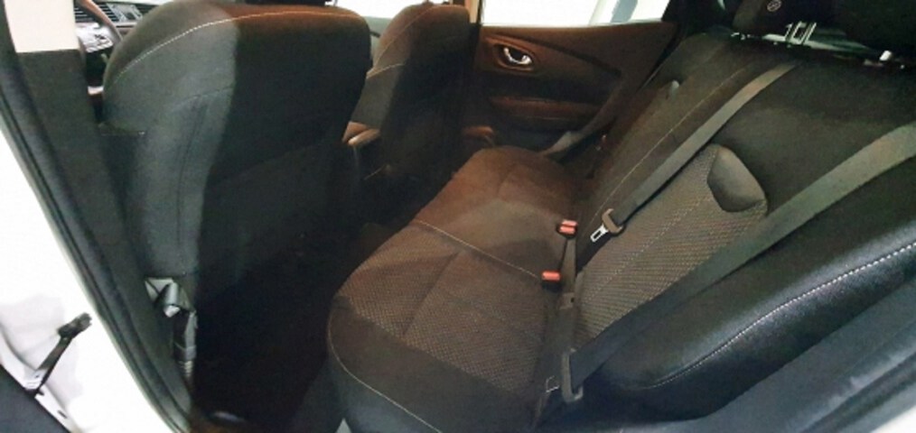 Inside Kadjar Diesel  Blanco Glaciar