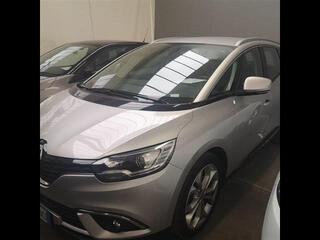 RENAULT Grand Scenic 00003961_VO38013404