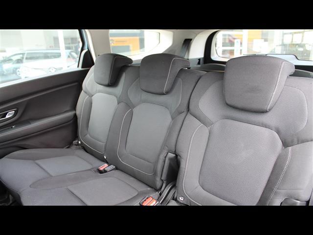RENAULT Grand Scenic 01703226_VO38053812