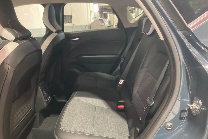 Inside Captur  Azul Rayo con techo 