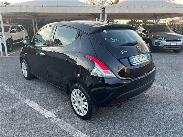 LANCIA Ypsilon 02640693_VO38043366