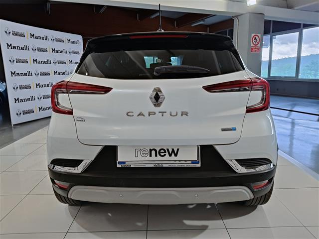 RENAULT Captur 00014600_VO38013022