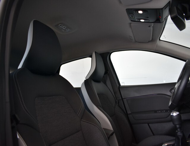 Inside Captur  NEGRO