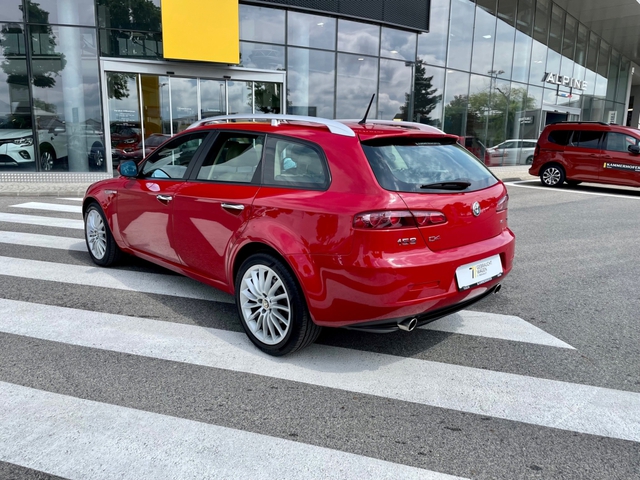 Außenausstattung Alfa rot                  rot