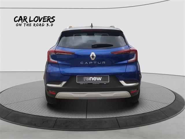 RENAULT Captur 05258040_VO38013034