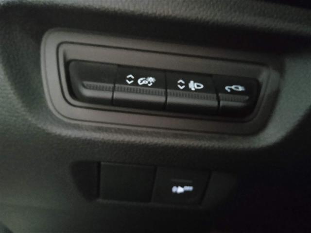 RENAULT ZOE 00014146_VO38043670