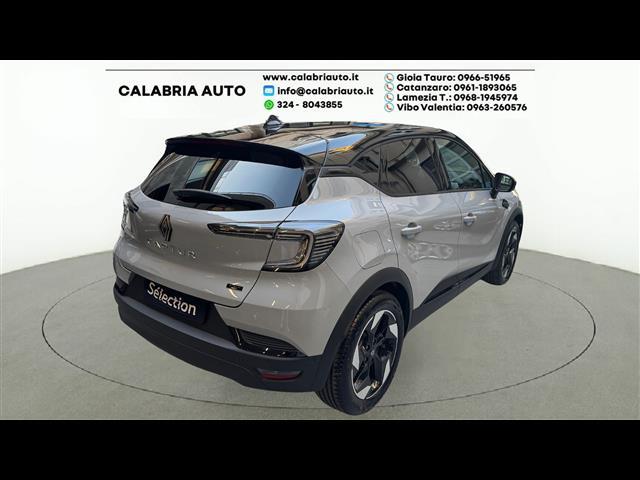 RENAULT Captur II 2024 00222569_VO38033579