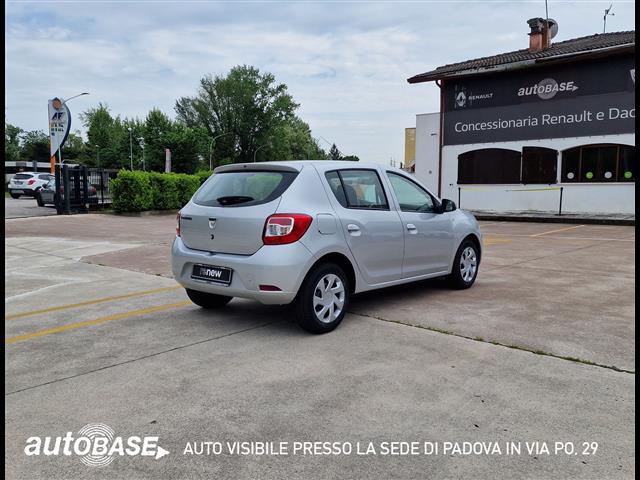 DACIA Sandero 01090799_VO38013498