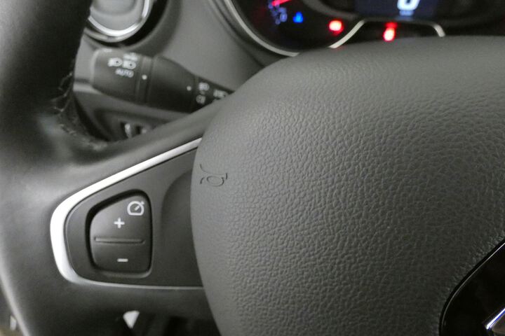 Inside Captur  Blanco Nacarado/Tech