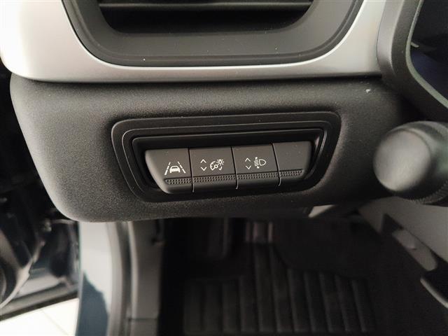 RENAULT Captur 00189497_VO38023507