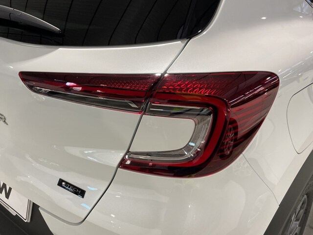 Inside Captur Híbrido  Blanco Nacarado con 
