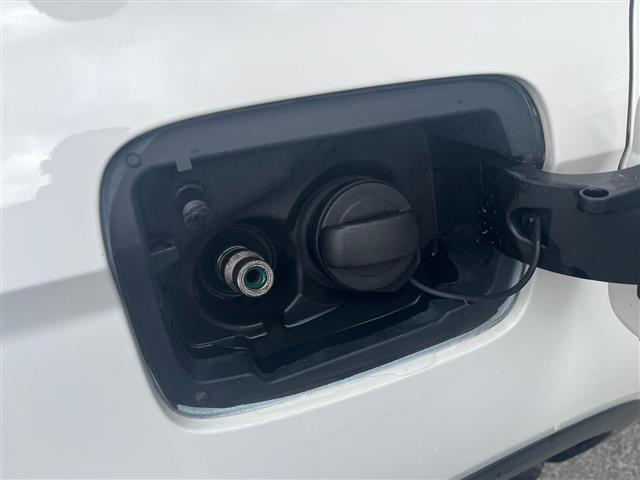 SEAT Arona 2017 02641207_VO38043366