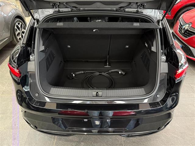 RENAULT Megane 00085664_VO38023184