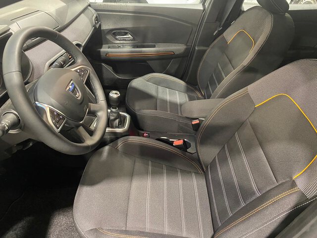 Inside Sandero  Gris Higland