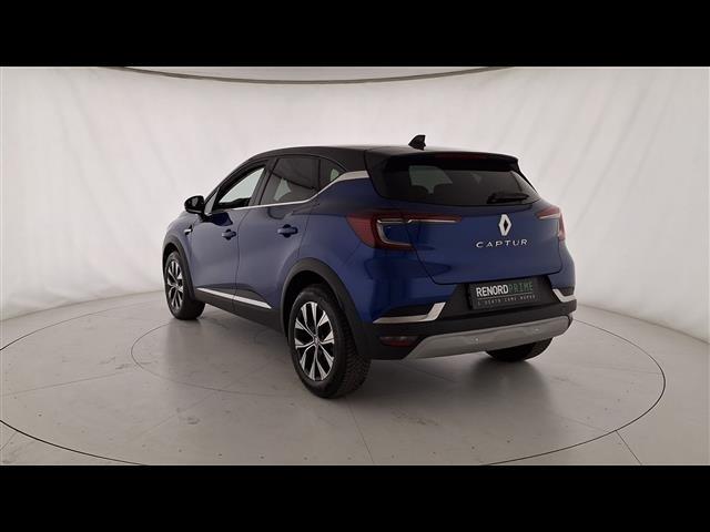 RENAULT Captur 00948034_VO38023732