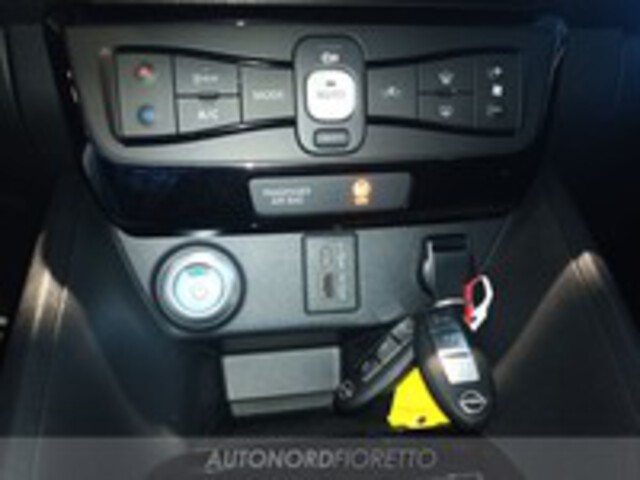 NISSAN Leaf II 2022 01886053_VO38013067