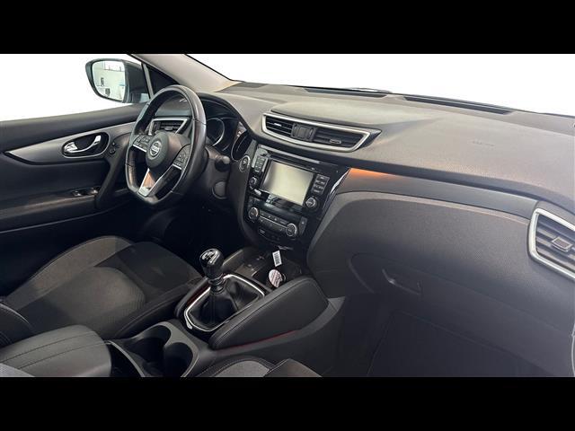 NISSAN Qashqai 04998257_VO38013058