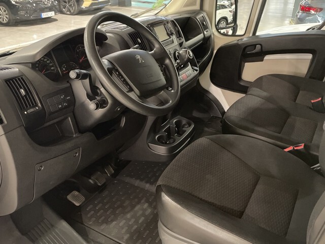 Inside Boxer Furgón Diesel  Blanco Banquise