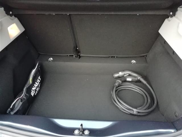 RENAULT ZOE 00051578_VO38013018