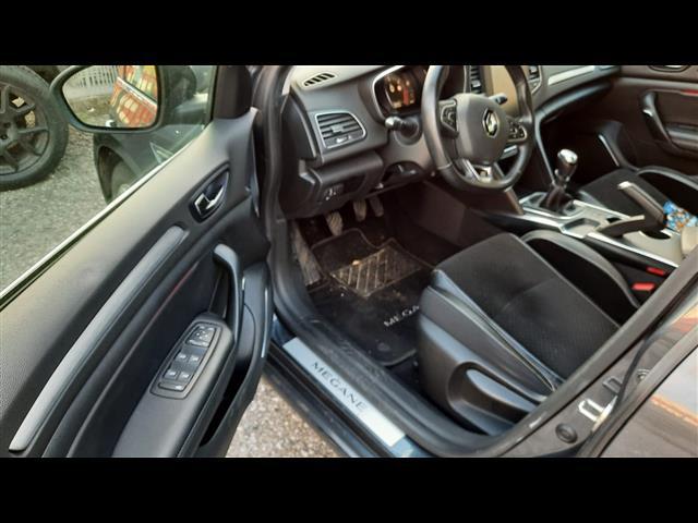 RENAULT Megane 00006321_VO38033579