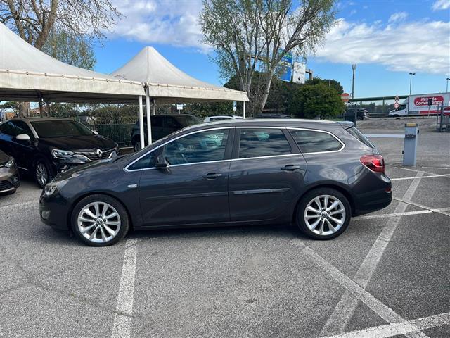 OPEL Astra Sports Tourer 02640492_VO38043366