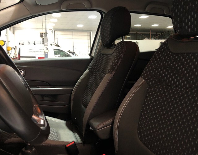 Inside Captur  Blanco