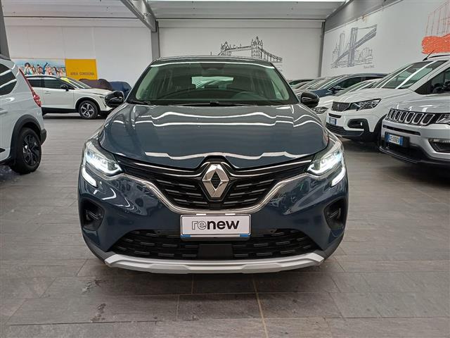 RENAULT Captur 00015881_VO38023184
