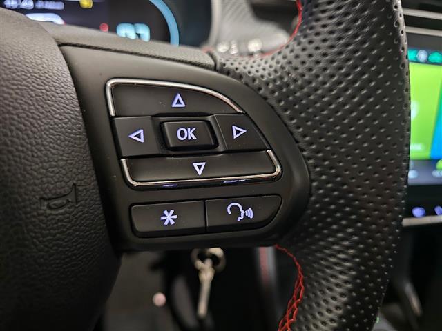 MG ZS 2021 02416232_VO38013170