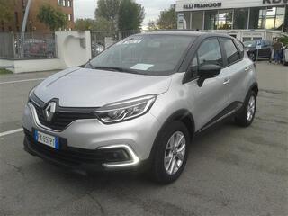 RENAULT Captur I 2017 00019685_VO38013018