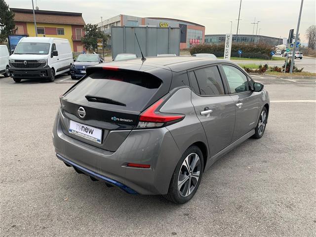 NISSAN Leaf 02488015_VO38013041