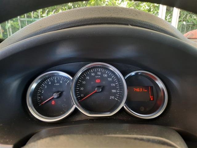 DACIA Sandero 02639432_VO38043366