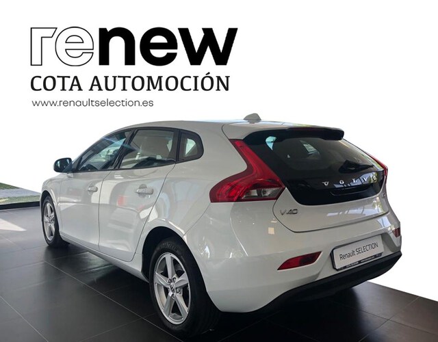 Outside V40 Diesel  Blanco