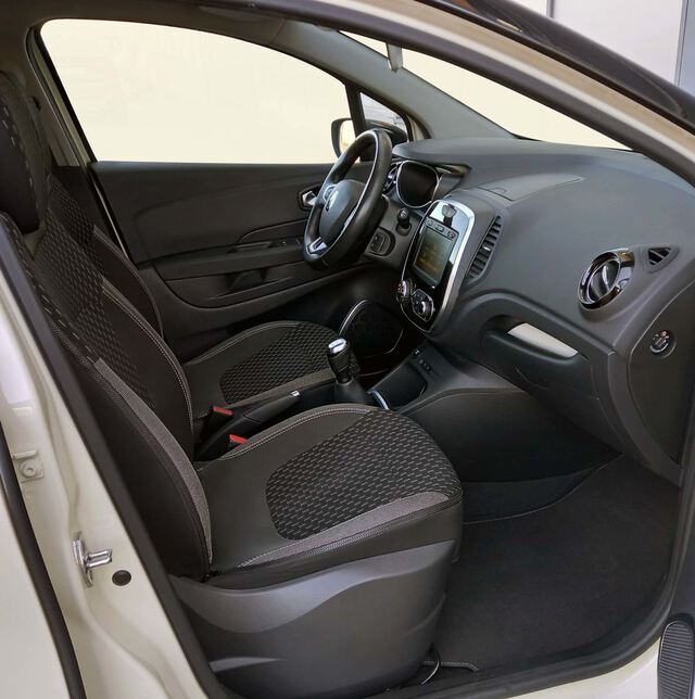 Inside Captur  Marfil Delhi/Techo N