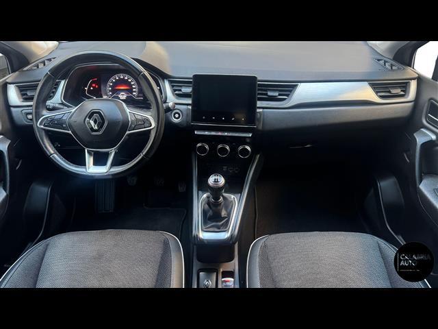 RENAULT Captur 00007160_VO38033579