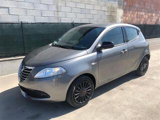 LANCIA Ypsilon 00996452_VO38013322
