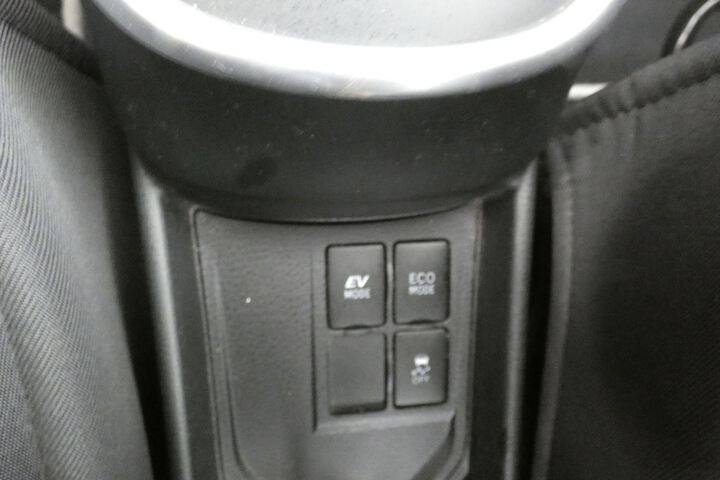 Inside Yaris Híbrido  Blanco Classic