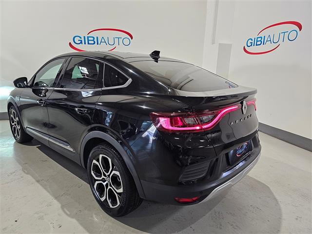 RENAULT Arkana 02416226_VO38013170